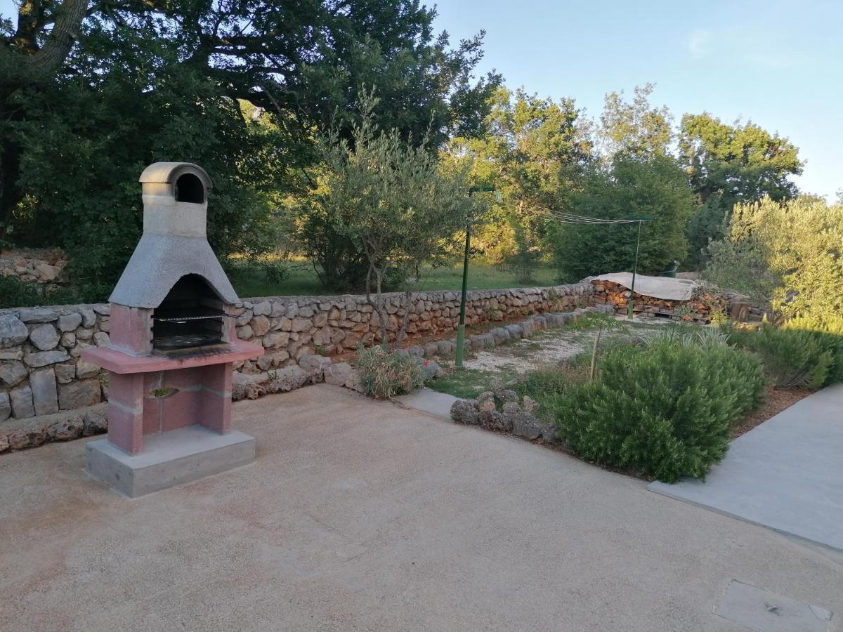 Apartments Lota Starigrad Paklenica Dış mekan fotoğraf