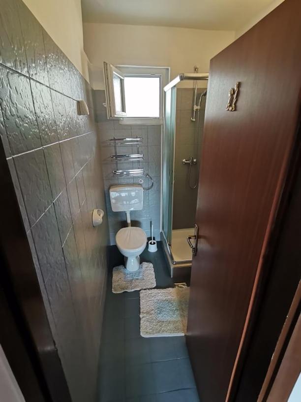 Apartments Lota Starigrad Paklenica Dış mekan fotoğraf
