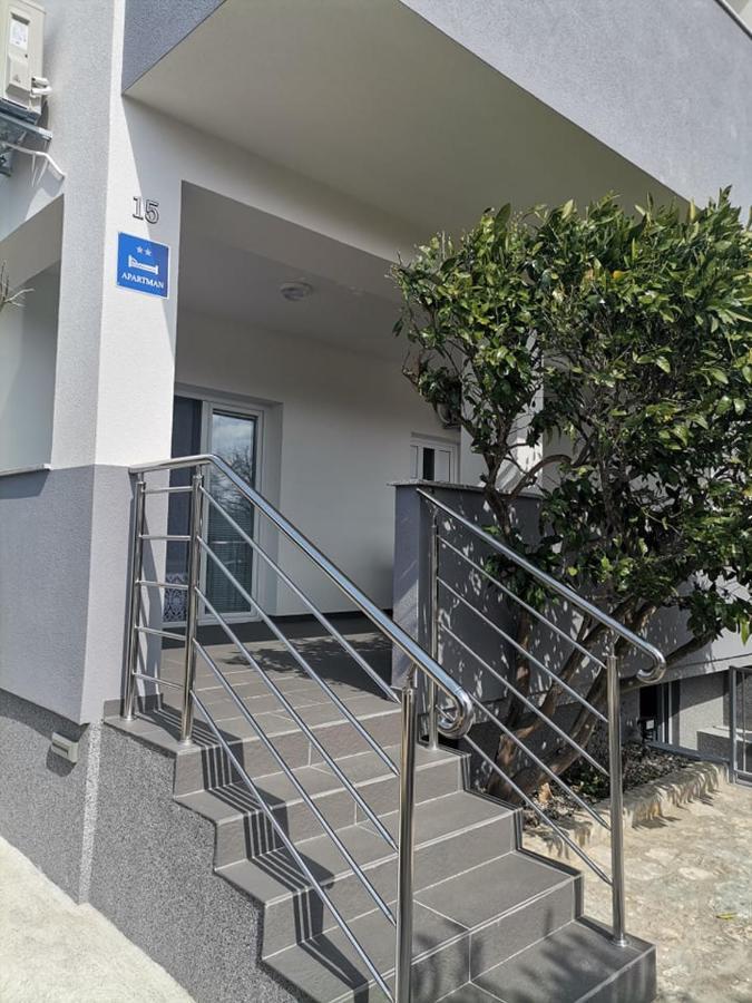 Apartments Lota Starigrad Paklenica Dış mekan fotoğraf